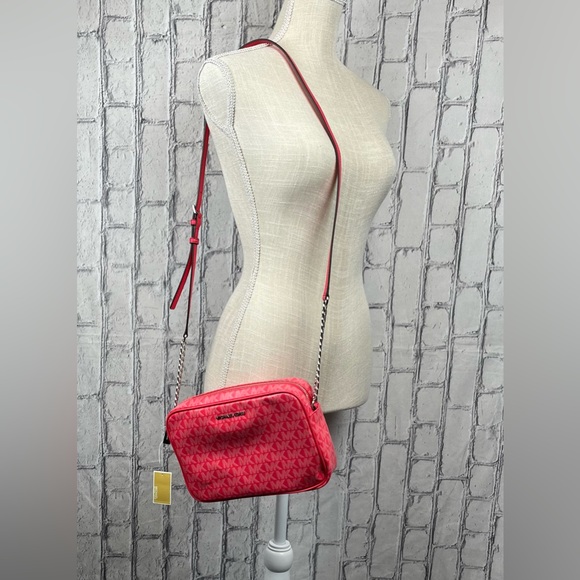 Michael Kors Jet Set Geranium Crossbody  Leather PVC Signature MK  Bag - Picture 10 of 11